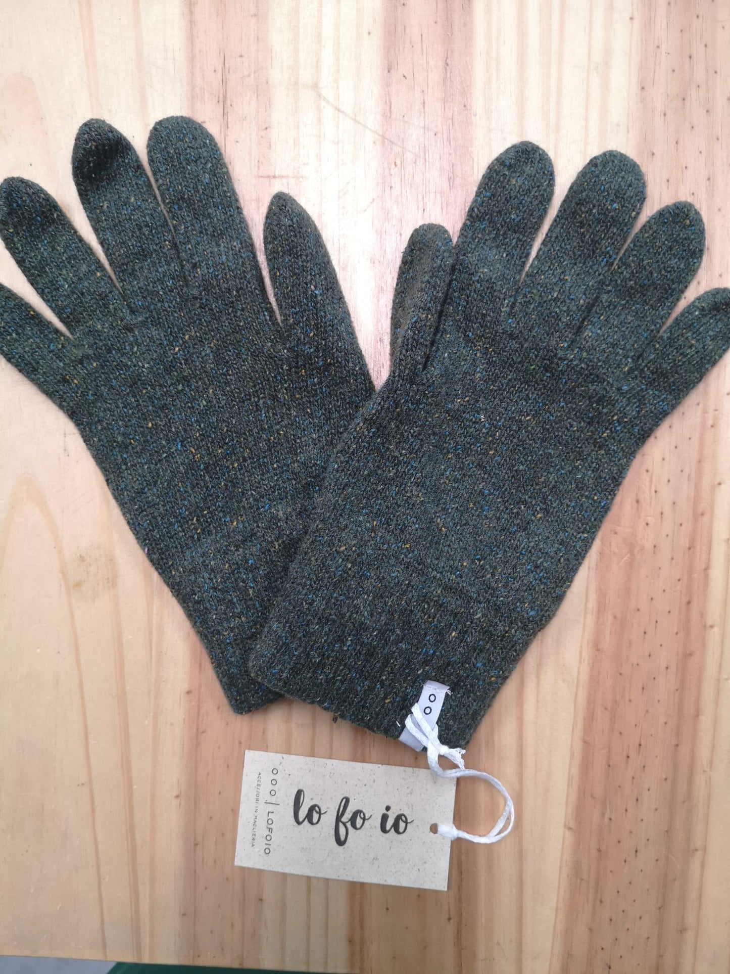 Guanti in lana rigenerata